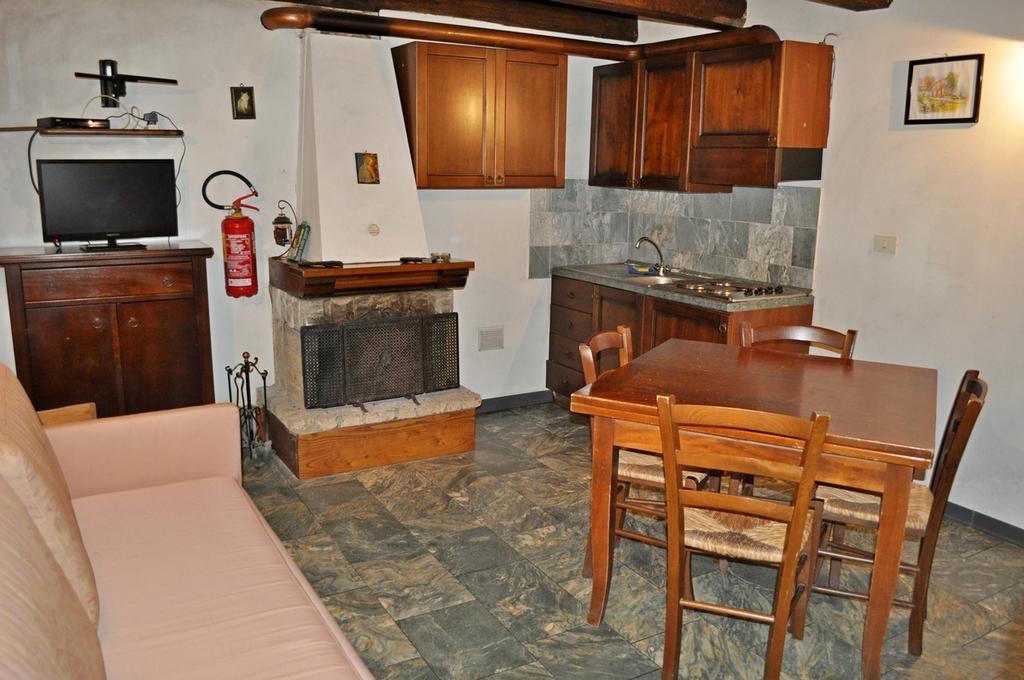 Borgo Isola Santa Pensionat Eksteriør billede